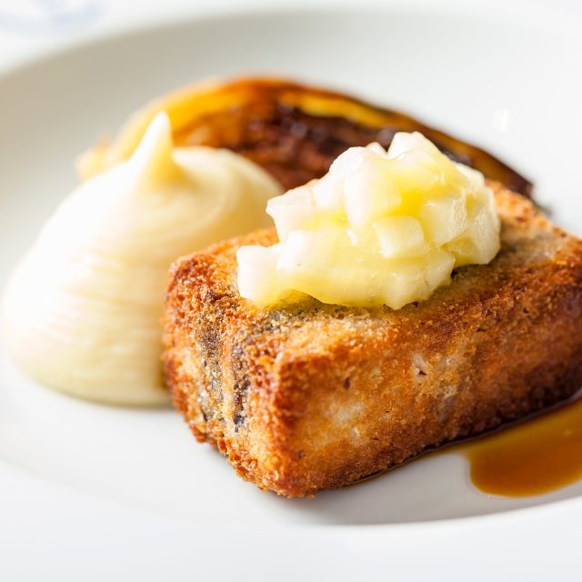 Chapter One Kent: Exquisite fine dining featuring seasonal Modern European dishes.